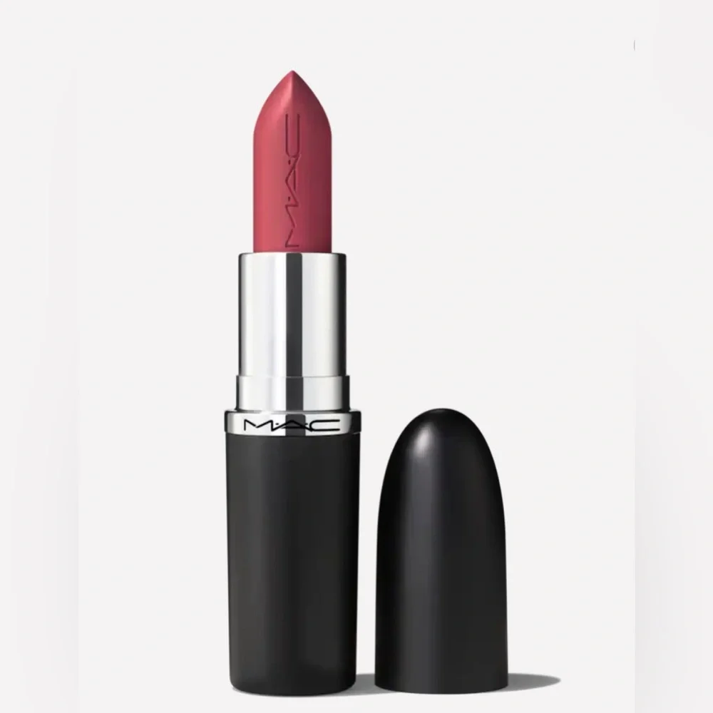 MAC Cosmetics Satin Lipstick in Brave